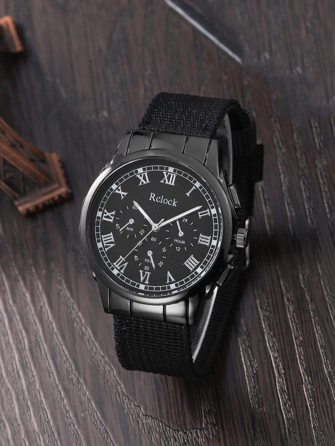 1pc Men Round Pointer Quartz Watch & 3pcs Bracelet