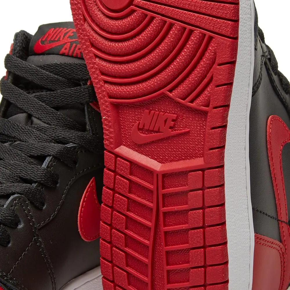 Air Jordan 1 Retro High OG "Banned / Bred"