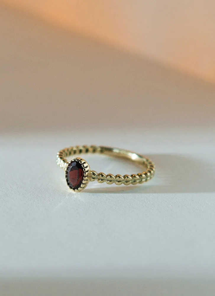 Caes garnet january birthstone ring 14k gold