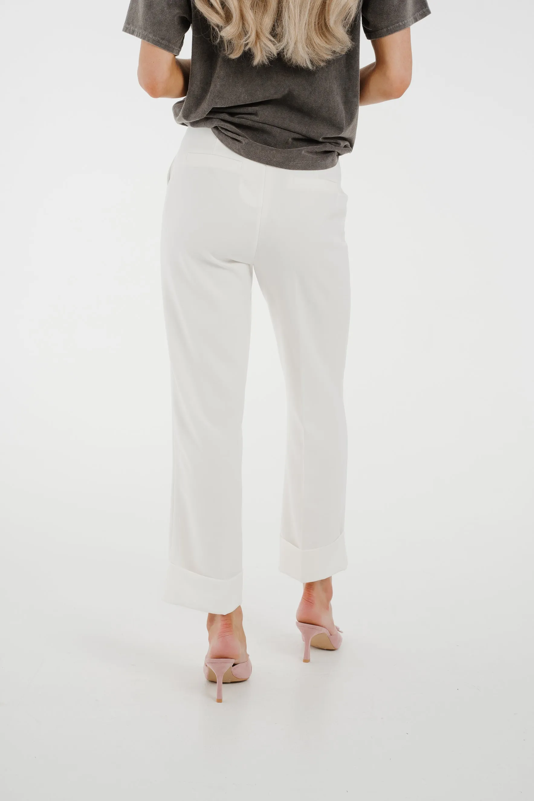 Cindy Cropped Straight Leg Trouser In White