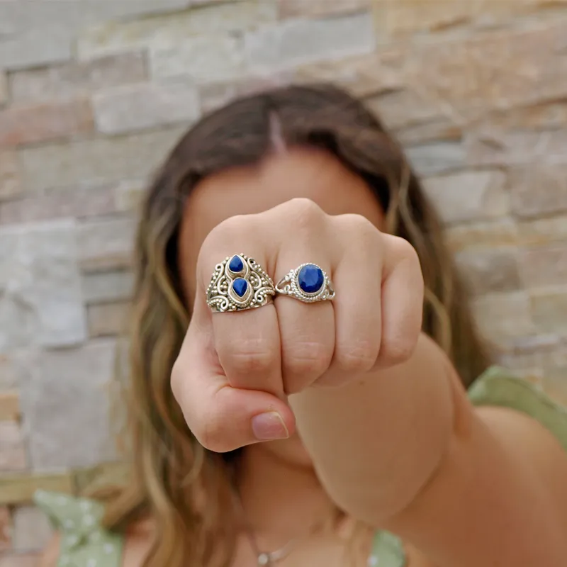 Jyn Sapphire Quartz Gypsy Ring