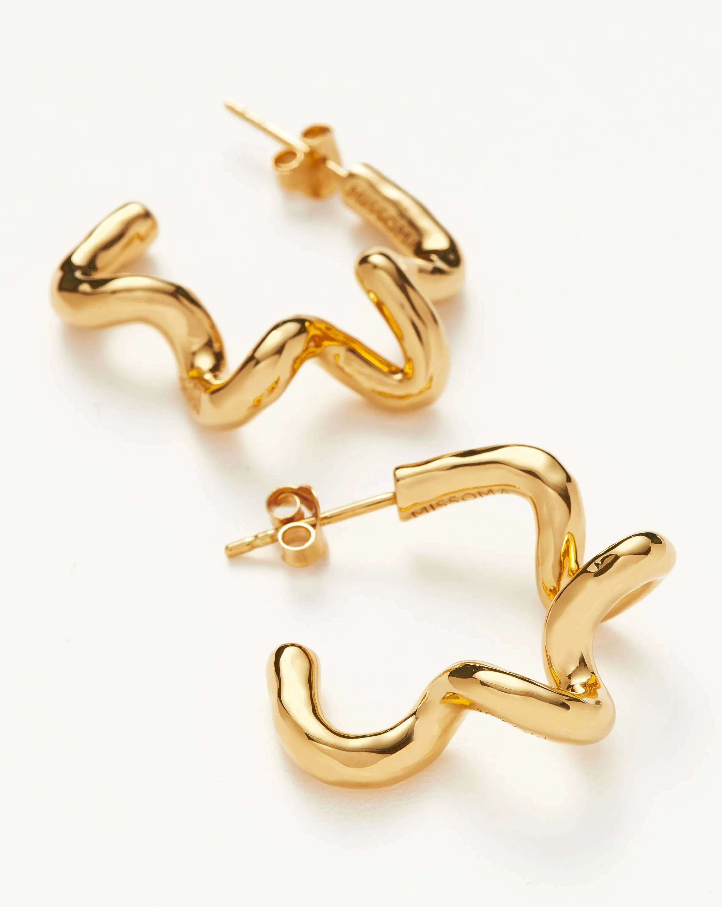 Squiggle Medium Hoop Earrings